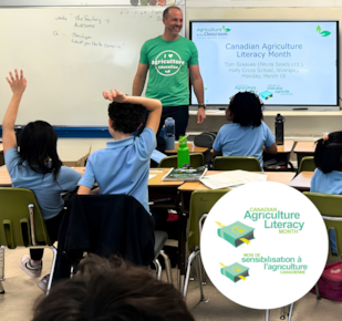 Volunteer with students during Canadian Agricultural Literacy Month